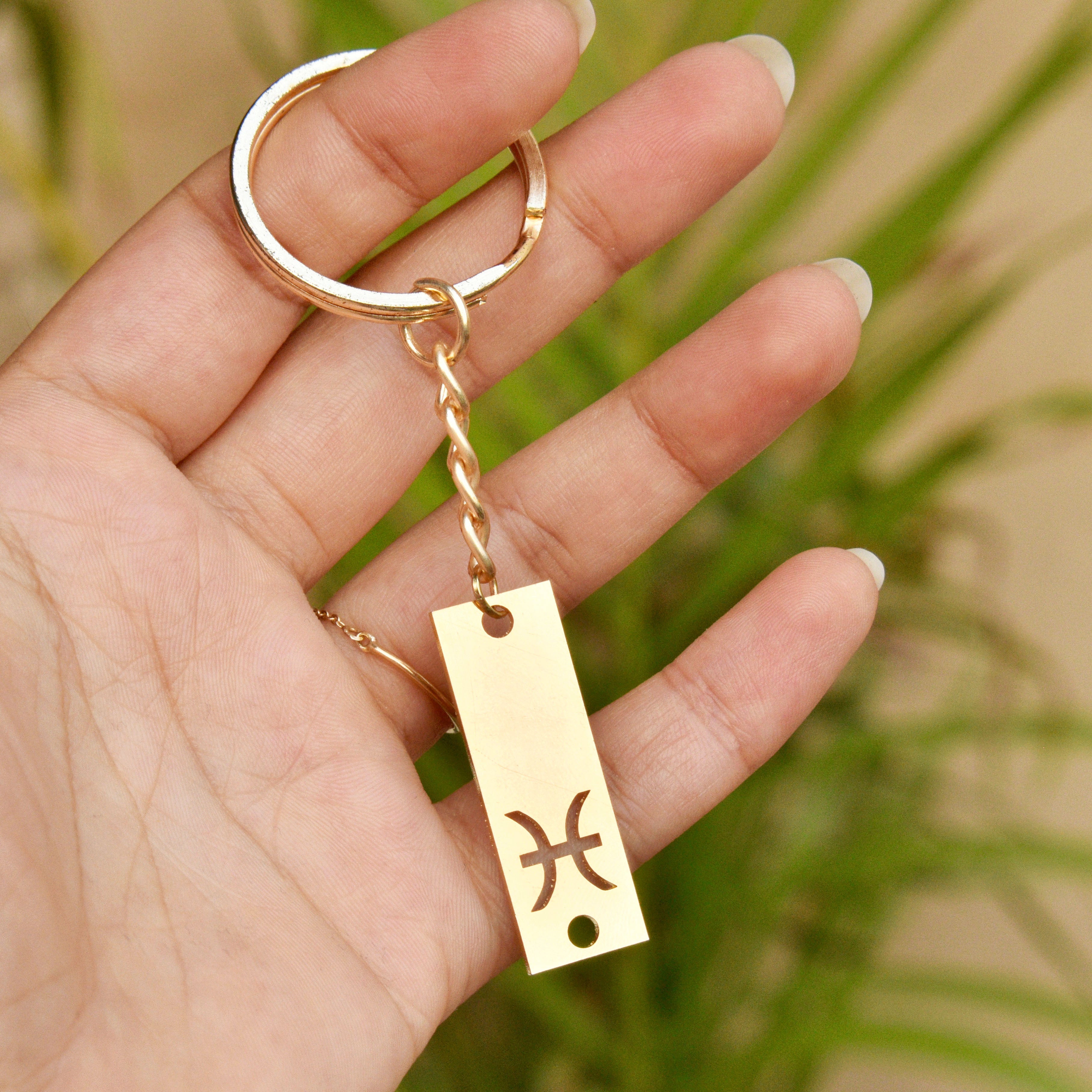 BeAbhika Personalised Zodiac Sign Rakhi Rashi Sun Shine Religious Customised Rakhi Lightweight Easy To Tie Rakhi Available At Best Price In India Online COD Available Send Rakhi To Brother Gold Chain Bracelet Rakhi Small Brother Big Brother Younger Brother Send Rakhi Abroad With Roli Chawal Capsules Designer Unqiue Famous 