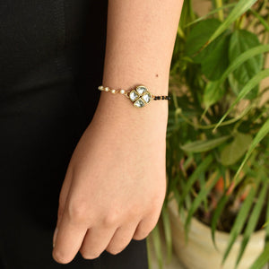 white glass kundan mangalsutra bracelet