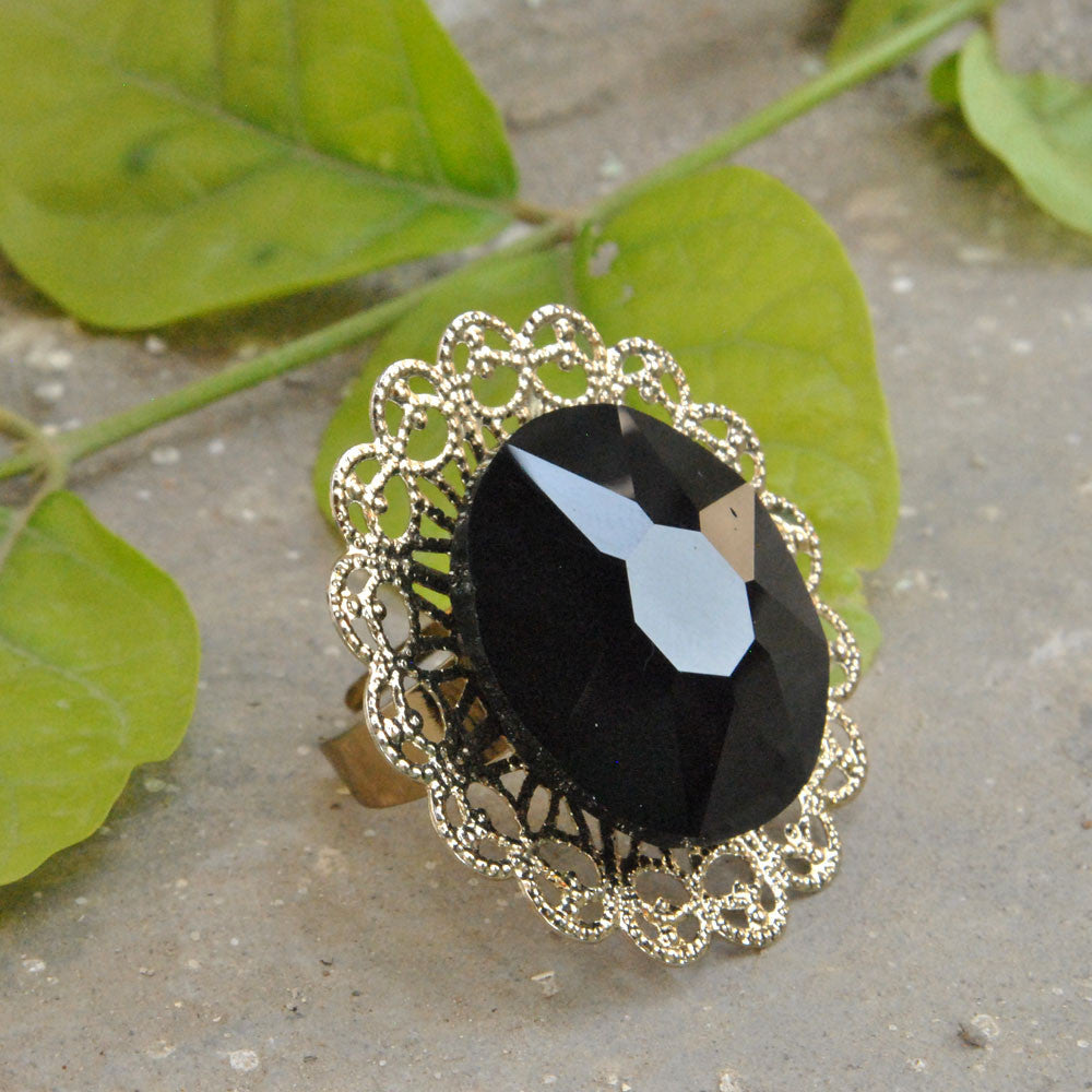 black glass stone tangible ring