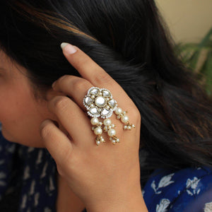 glass kundan faux pearls adjustable ring.