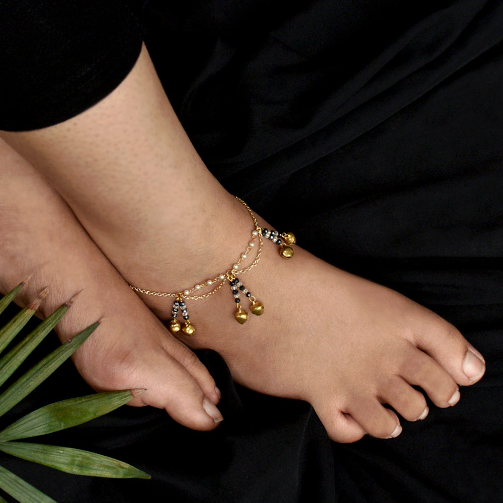 black glass beads beaded string anklet